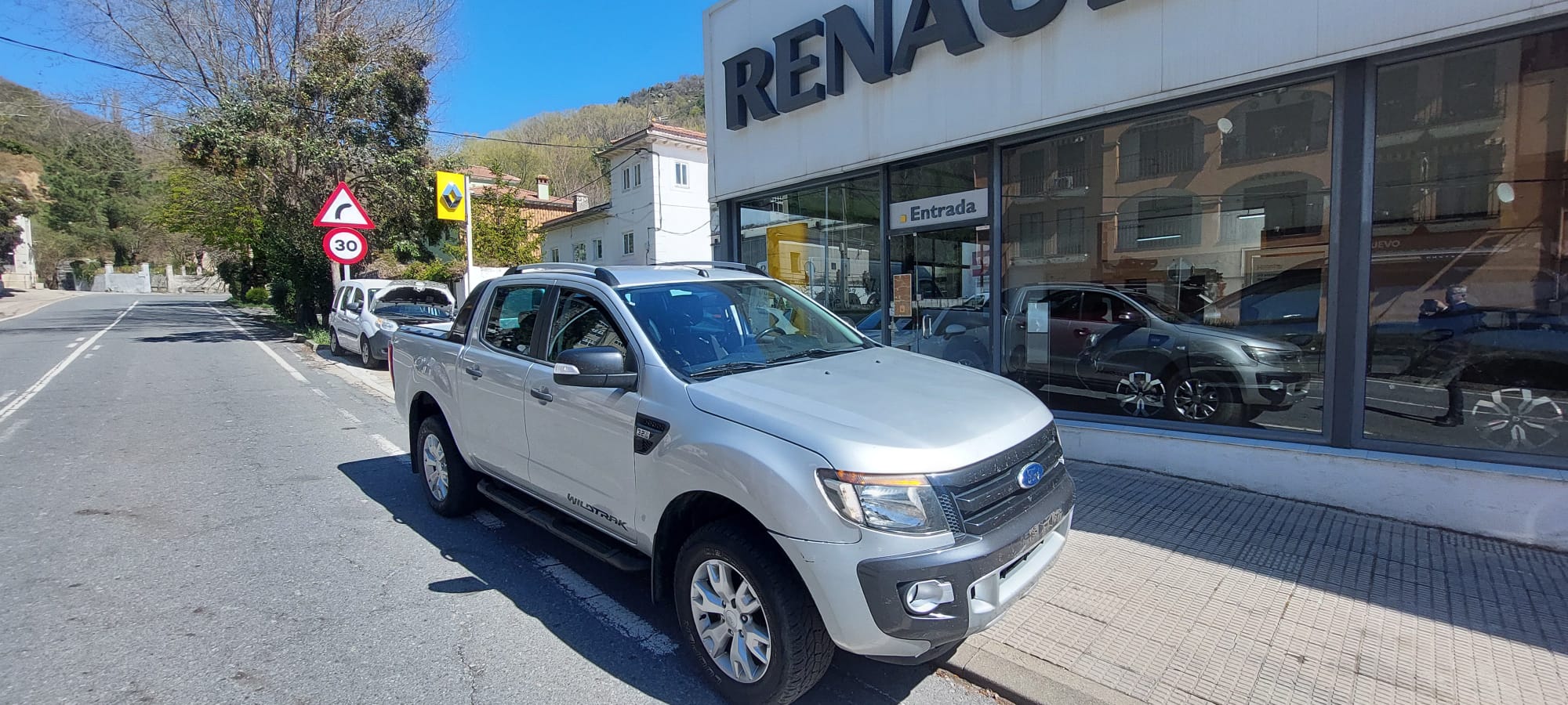 Ford Ranger 3.2 tdci 200cv miniatura 4